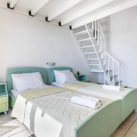 Belvedere Skopelos *