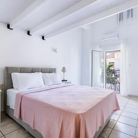 Belvedere Skopelos Neo Klima